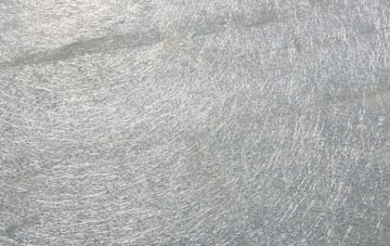 Parr laminate fibreglass or shingles?